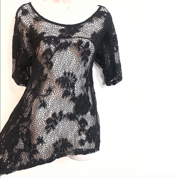 Lovely 153 black lace cut out elbow sleeve t… - Picture 3 of 10